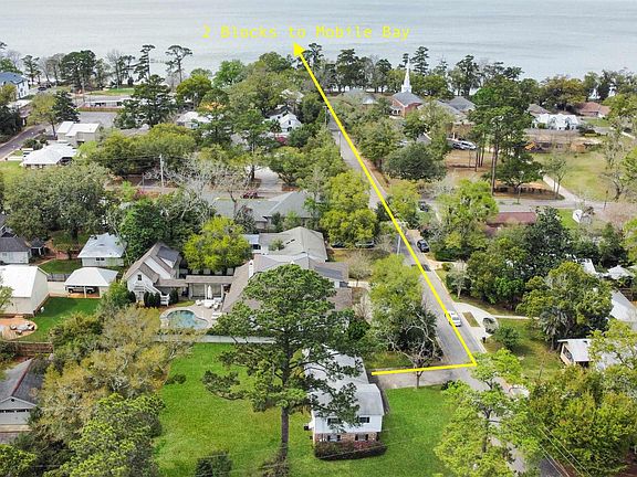 2nd image of 110 Fig Ave