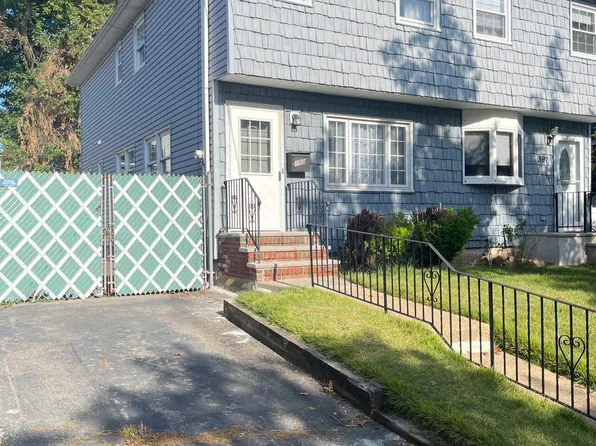 399 Armstrong Ave, Staten Island, NY 10308
