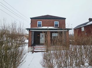 409 Mendelssohn Ave, Clairton, PA 15025