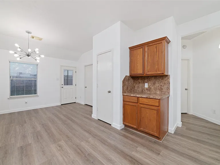 7042 Durango Creek Ln — Photo 15