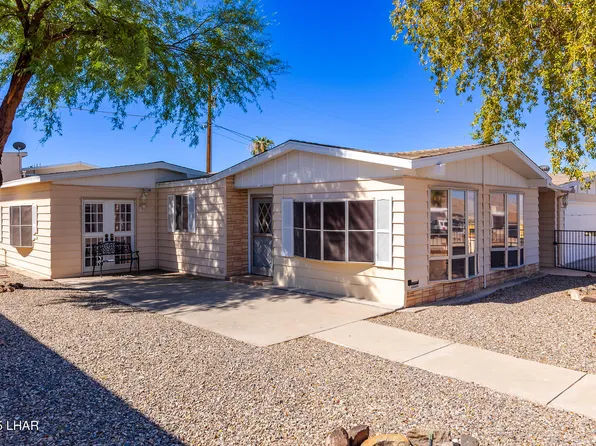3137 Lake Dr, Lake Havasu City, AZ 86404