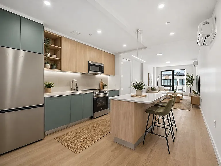2363 Bedford Ave #103 — Photo 3