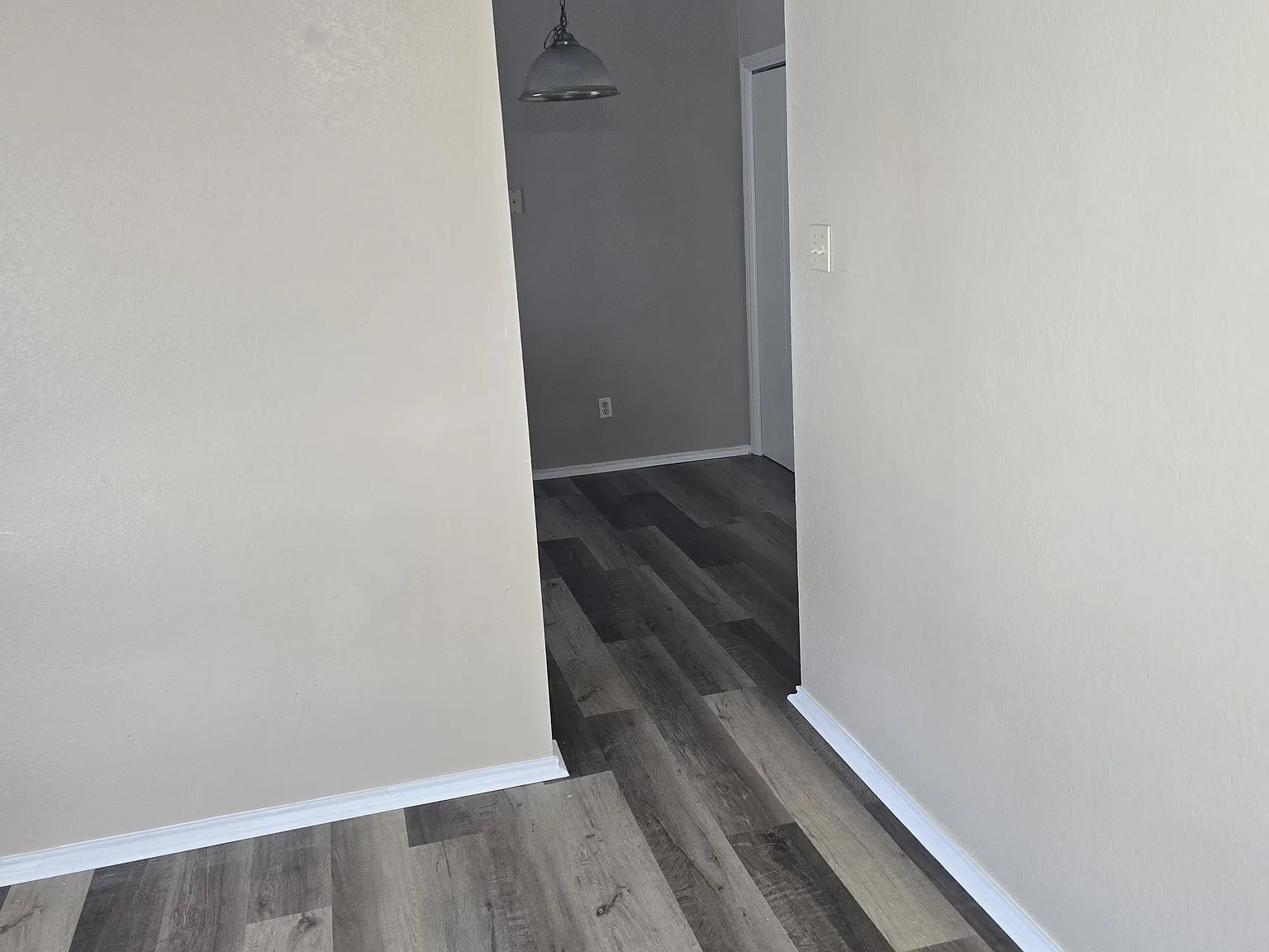 2 bed, 795 sqft, $950 — Photo 3