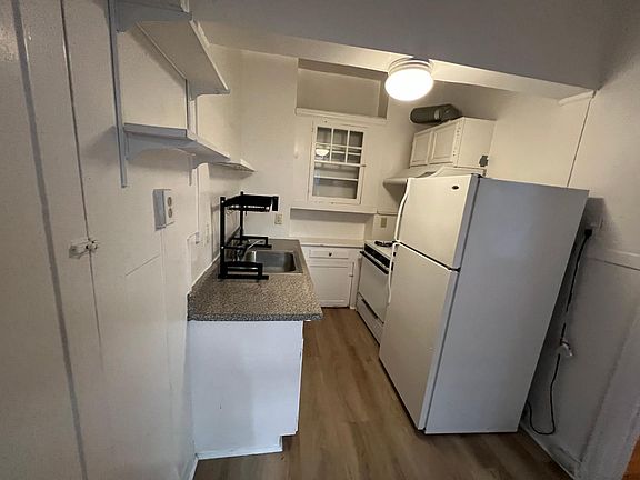 5th image of 1200 Clay St #5