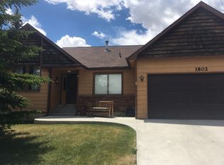 1802 Del Rio Dr, Kemmerer, WY 83101