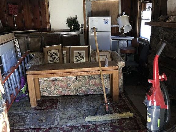 4th image of 275 Beach St