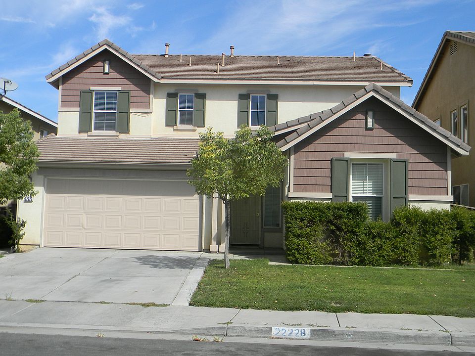 1st image of 22228 Silverbell Ln