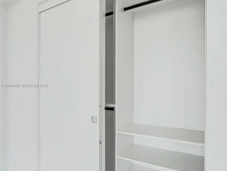 1170 E Hallandale Beach Blvd #1111 — Photo 38