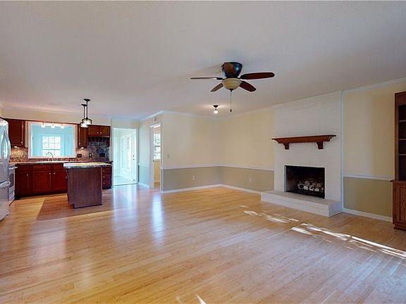 4th image of 3106 Annry Dr