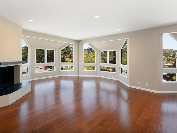 3rd image of 855 Lincoln Way