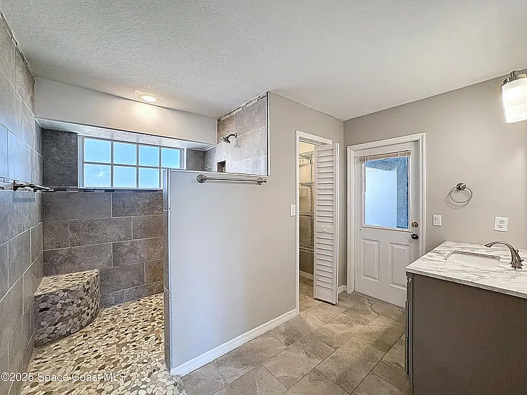 101 Cove Loop Dr — Photo 18