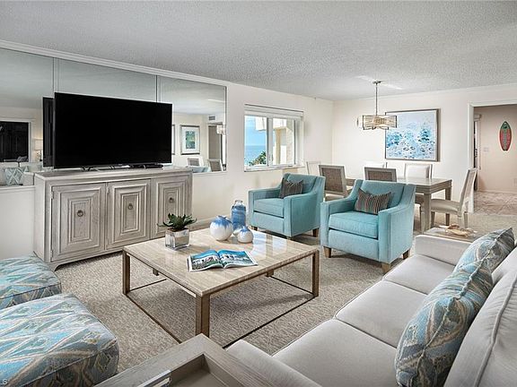 3rd image of 2150 Gulf Shore Blvd N #Ps