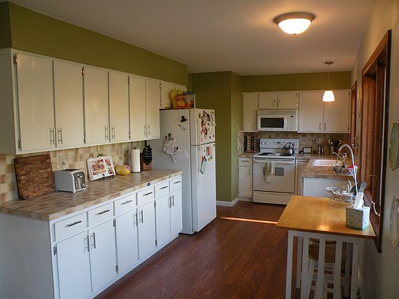 5th image of 1616 27th Avenue Ct