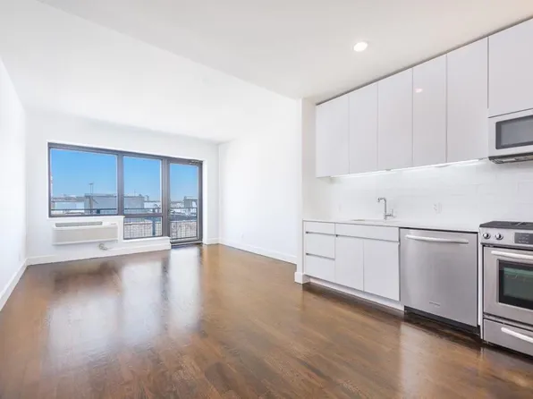 1112 45th Rd #6H, Long Island City, NY 11101