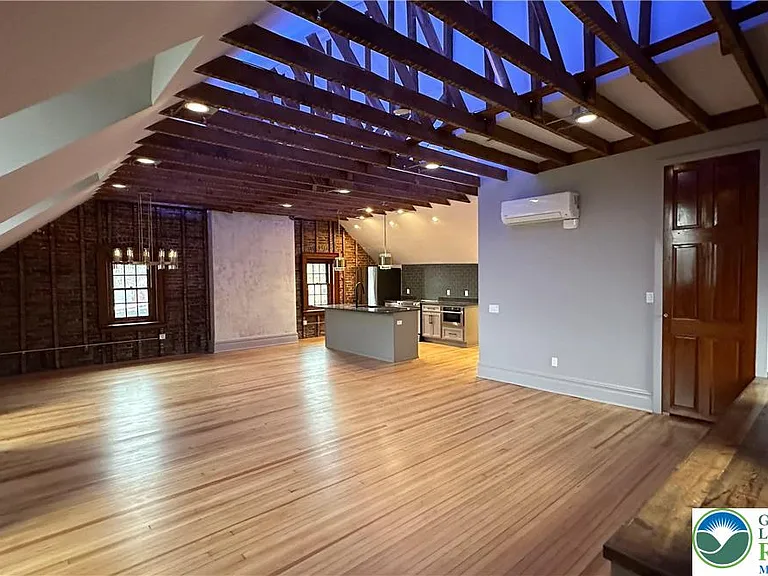 214 Spring Garden St #PENTHOUSE — Photo 14