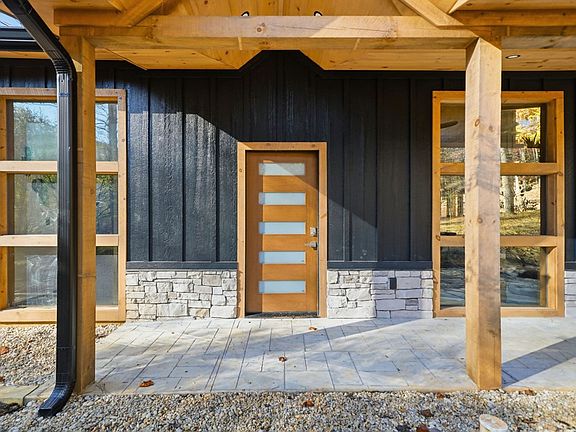 6th image of this home