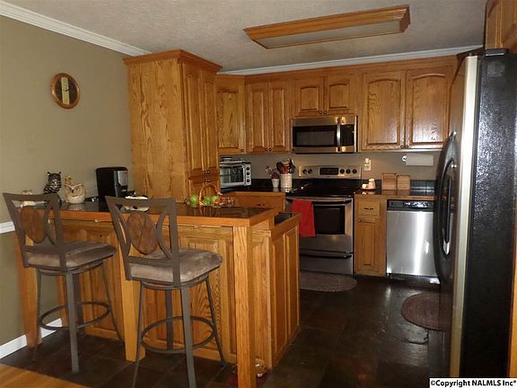 2nd image of 555 County Road 592