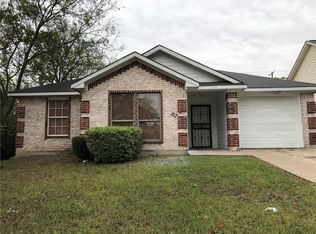 1534 Carson St, Dallas, TX 75216