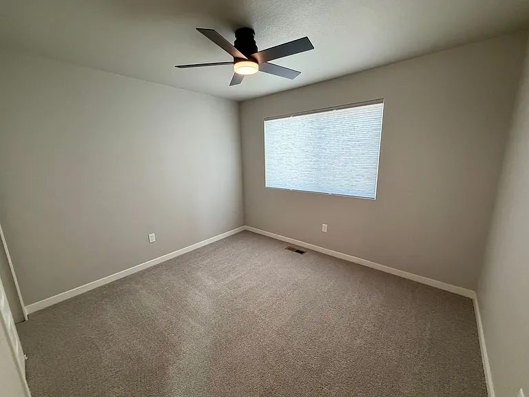 1353 Reynolds St #18E — Photo 13