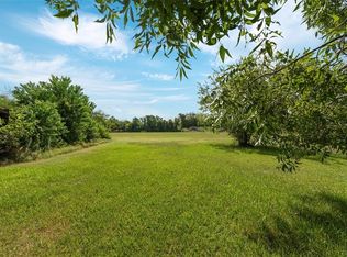 4325 Young St, Pasadena, TX 77504