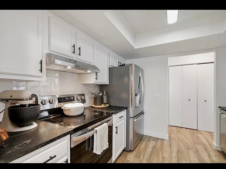 5723 Brentwood Meadows Cir — Photo 4