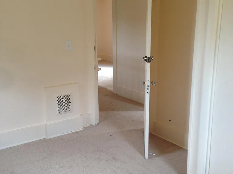 829 S Center St — Photo 5