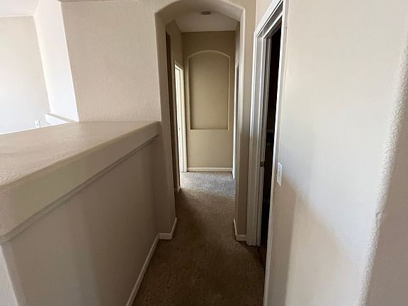 3rd image of 1520 Manzanita Way
