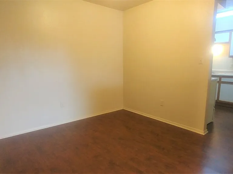 2526 Dartmouth St #205 — Photo 7
