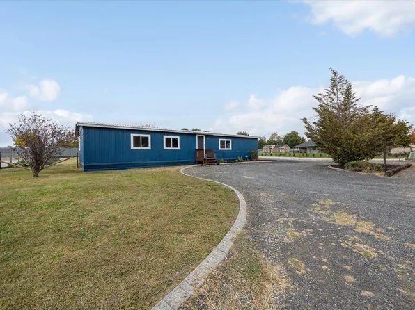 211804 E 355th Pr SE, Kennewick, WA 99337