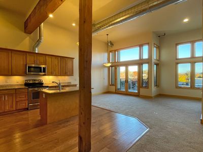 17 N 3rd St #303, Yakima, WA, 98901