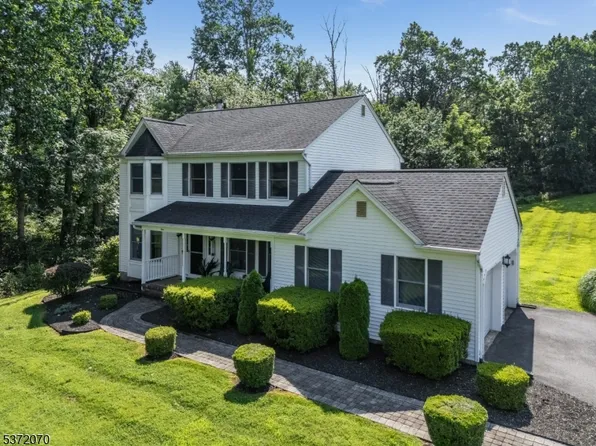 4 Rymon Rd, Washington Twp., NJ 07882