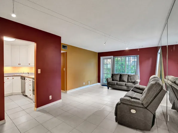 200 NE 19th Court #110M, Wilton Manors, FL 33305