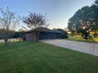 1315 Hutcherson Rd, Russellville, AR 72802