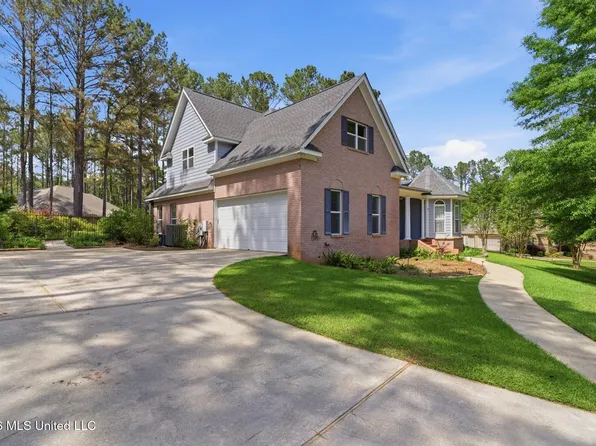 166 Steep Holw, Hattiesburg, MS 39402