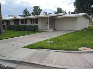 10645 W Oakmont Dr, Sun City, AZ 85351