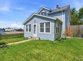 635 Lounsbury Ave, Pontiac, MI 48340