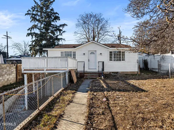 920 S 17th Ave, Yakima, WA 98902