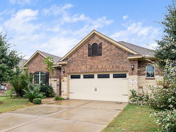 2nd image of 105 Aspen Trl