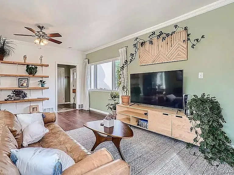7401 W 48th Ave — Photo 2
