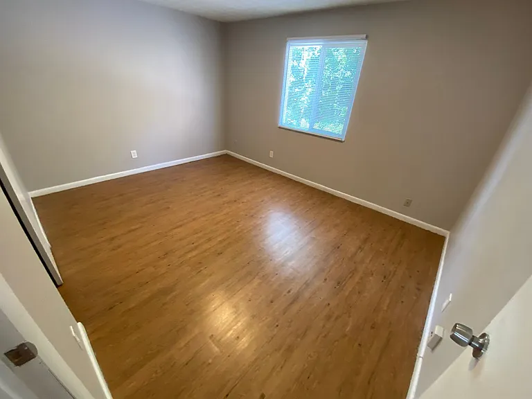 451 Alden Ave — Photo 14