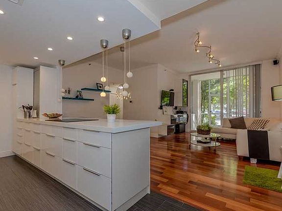 4th image of 9805 NW 52nd St APT 103