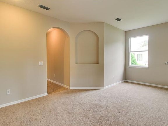 3rd image of 1127 Magnolia Blossom Ct