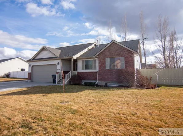 3824 E Deer Strm, Idaho Falls, ID 83401