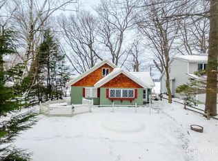 1632 Collier Dr, Whitehall, MI 49461