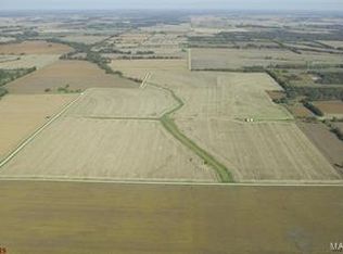 204 Fairview Rd, New Florence, MO 63363