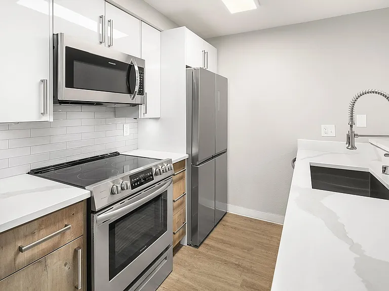 Boylston Place — Photo 22