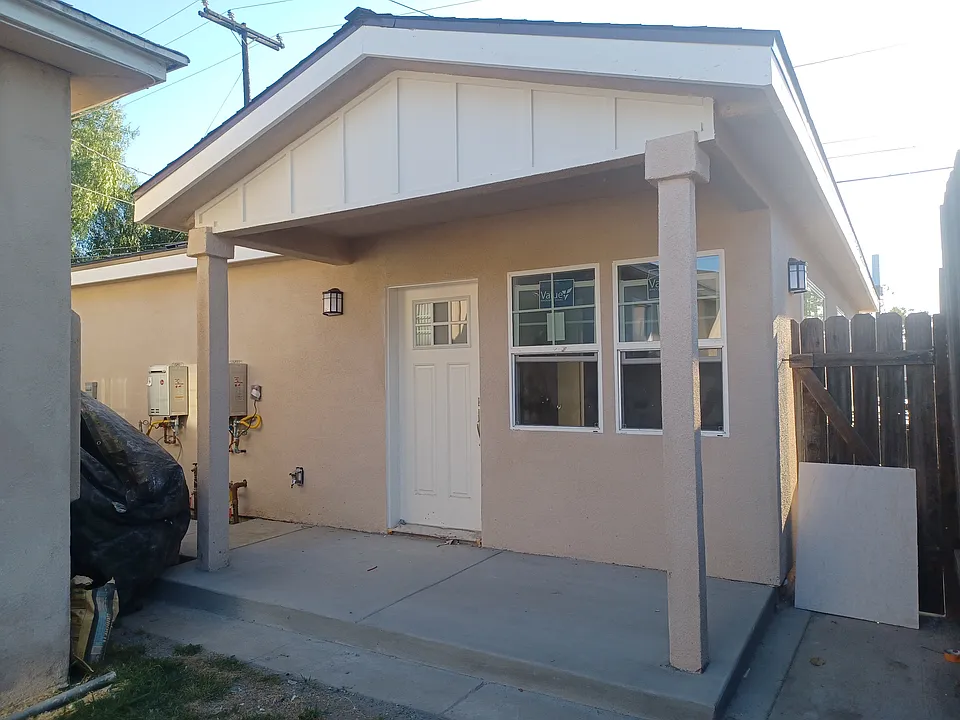 5829 Bonfair Ave #2