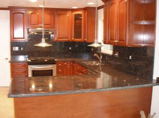 325 Kennedy Rd, San Dimas, CA 91773