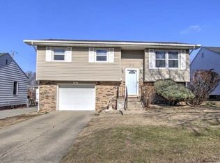 1210 W Packard St, Decatur, IL 62522