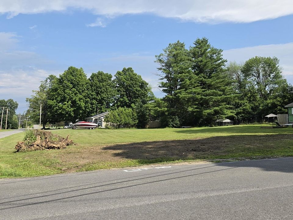 1st image of Clinton St